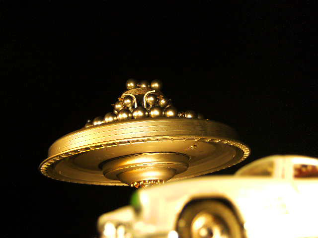 Gold_8_Digital_Camera_Bonnet