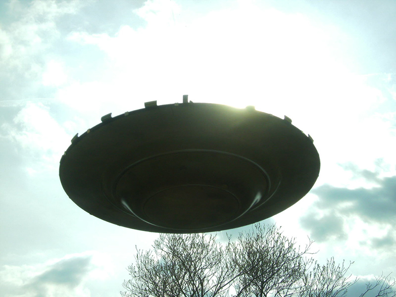 Day_3_variation_2_UFO_079